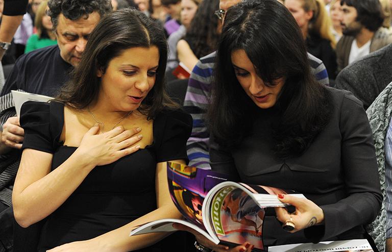 на фото: главный редактор телеканала &laquo;Russia Today&raquo; Маргарита Симоньян и телеведущая Тина Канделаки (слева направо) , 2009