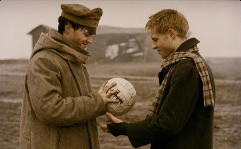 На фото: Данила Козловский (слева) в фильме &laquo;Garpastum&raquo;