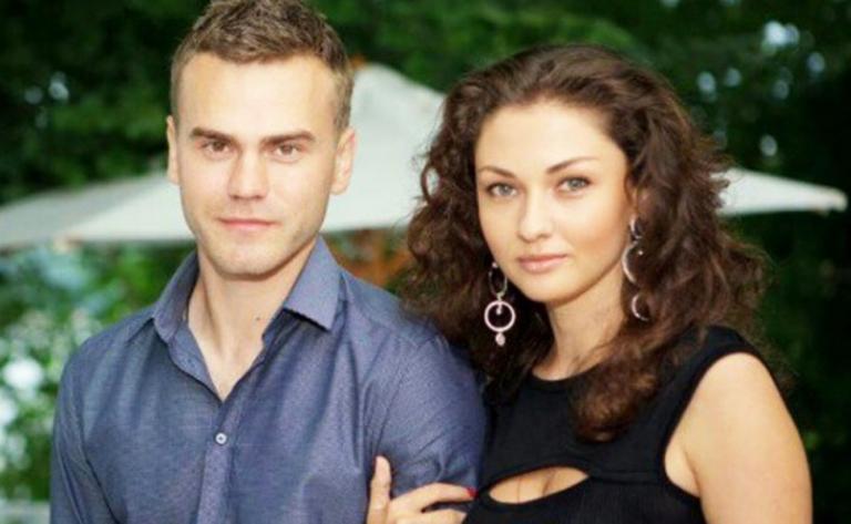 На фото: вратарь сборной России по футболу и ПФК ЦСКА Игорь Акинфеев и его супруга Екатерина 