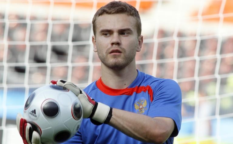 На фото: вратарь сборной России Игорь Акинфеев 