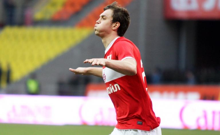 На фото: футболист Артем Дзюба