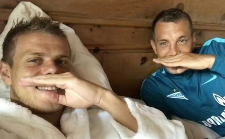 На фото: Александр Кокорин и Артем Дзюба