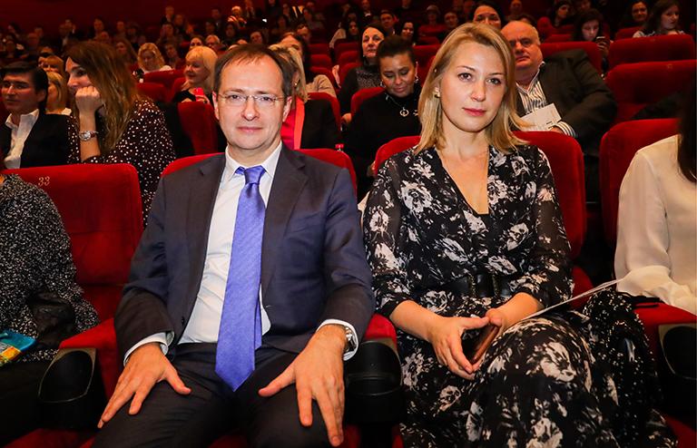 На фото: министр культуры РФ Владимир Мединский и его супруга Марина 