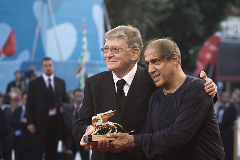 На фото: Адриано Челентано и итальянский кинорежиссер Эрманно Ольми на 65 Международном кинофестивале в Венеции, 2008 год