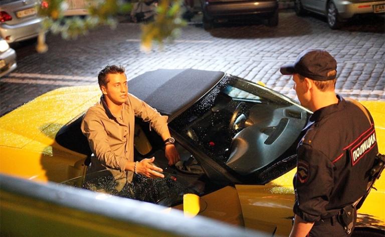 На фото: Павел Прилучный в роли Игоря Соколовского в криминальной драме &laquo;Мажор&raquo;