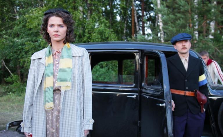 На фото: актриса Елизавета Боярская во время съемок фильма режиссера Андрея Малюкова "Матч смерти"