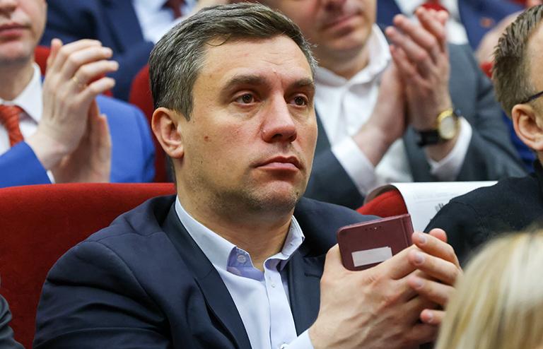 На фото: член КПРФ Николай Бондаренко