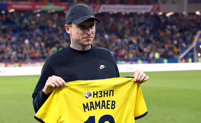 На фото: футболист Павел Мамаев, подписавший контракт с ФК "Ростов"