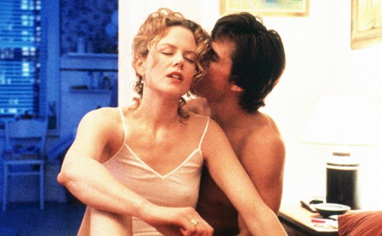 На фото: актриса Николь Кидман и актер Том Круз в фильме «С широко закрытыми глазами»