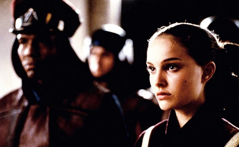 На фото: актриса Кира Найтли в фильме &laquo;Звездные войны. Эпизод I: Скрытая угроза&raquo; 