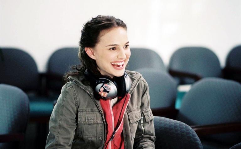 На фото: актриса Натали Портман в роли Саманты в фильме "Страна садов"