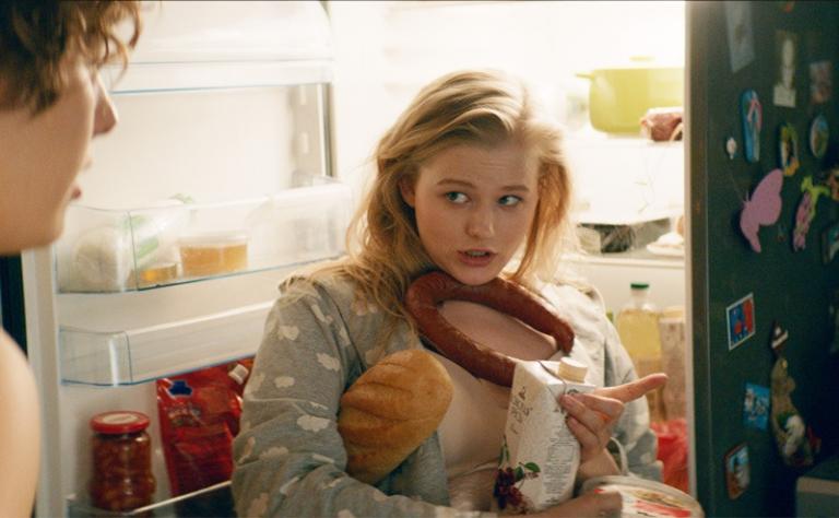 На фото: Александра Бортич в фильме &laquo;Я худею&raquo;,