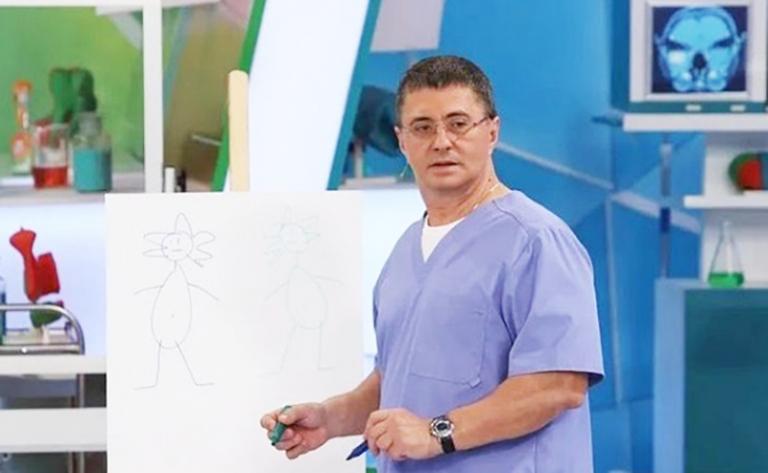 На фото: ведущий программы &laquo;О самом главном&raquo; Александр Мясников