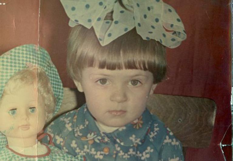 На фото: Яна Рудковская в детстве