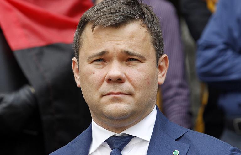 На фото: глава администрации президента Украины Андрей Богдан во время общения с прессой, 2019