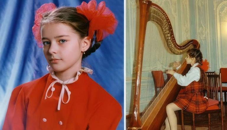 На фото: Марина Александрова играет на арфе