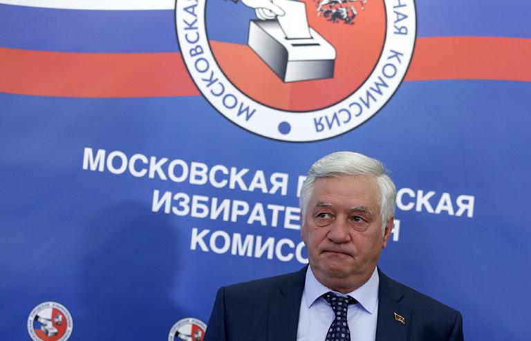 На фото: председатель Мосгоризбиркома Валентин Горбунов во время пресс-конференции в Мосгоризбиркоме по итогам выборов в Мосгордуму