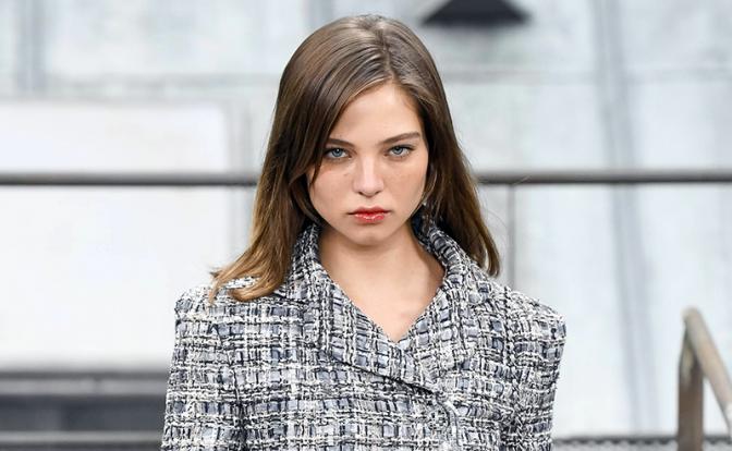 На фото: модель Алеся Кафельникова