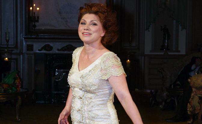 На фото: телеведущая Роза Сябитова