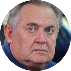 Юрий Стоянов