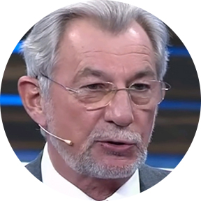 Виталий Зверев