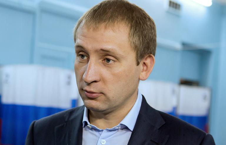 На фото: бывший мэр Благовещенска Александр Козлов, назначенный на пост временно исполняющего обязанности главы Амурской области, 2015