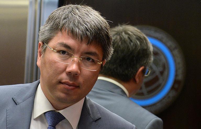 На фото: заместитель министра транспорта РФ Алексей Цыденов во время пресс-конференции, посвященной открытию третьего сезона археологической экспедиции Русского географического общества, 2013