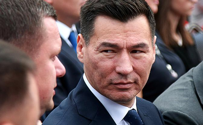 На фото: глава Калмыкии Бату Хасиков