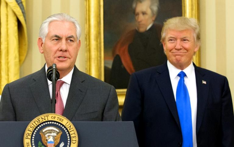 Рекс Тиллерсон приносит присягу в качестве государственного секретаря США