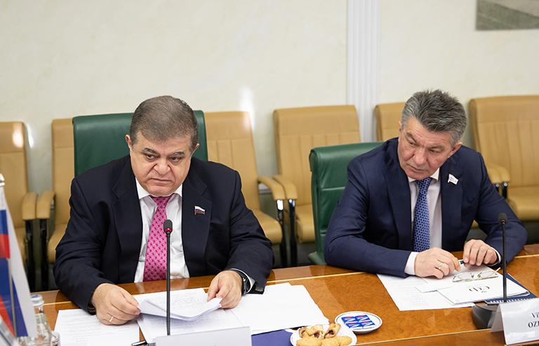 На фото: Владимир Джабаров и Виктор Озеров