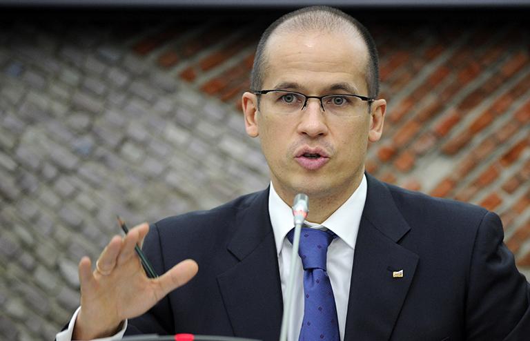 На фото: сопредседатель Центрального штаба ОНФ, президент Общероссийской общественной организации малого и среднего предпринимательства "Опора России" Александр Бречалов, 2013