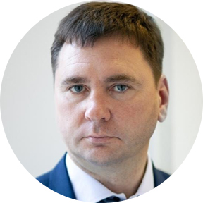 Максим Козлов