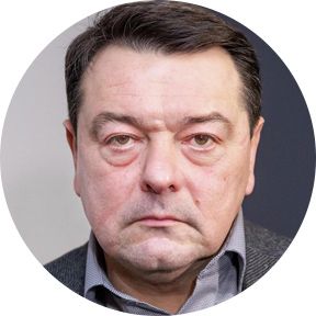 Константин Старыш