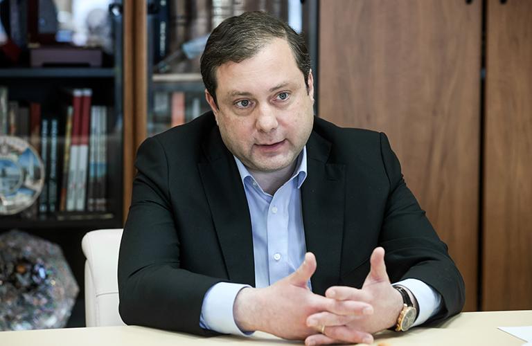 На фото: губернатор Смоленской области Алексей Островский, 2022