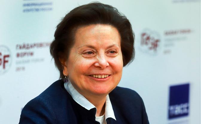 На фото: губернатор Ханты-Мансийского автономного округа – Югры Наталья Комарова во время интервью, 2019 год.