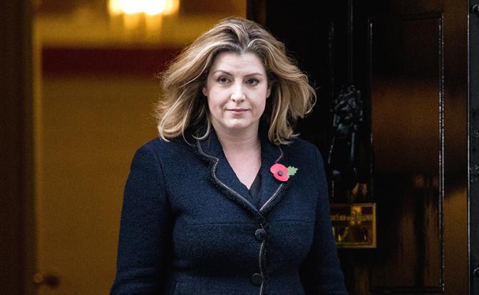 На фото: генеральный казначей, экс-министр обороны Великобритании Пенелопа Мордонтмини