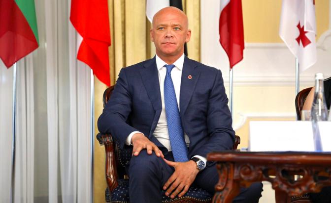 На фото: городской голова Одессы Геннадий Труханов на церемонии открытия учений «Морской бриз-2019» в Одессе, 2019 год