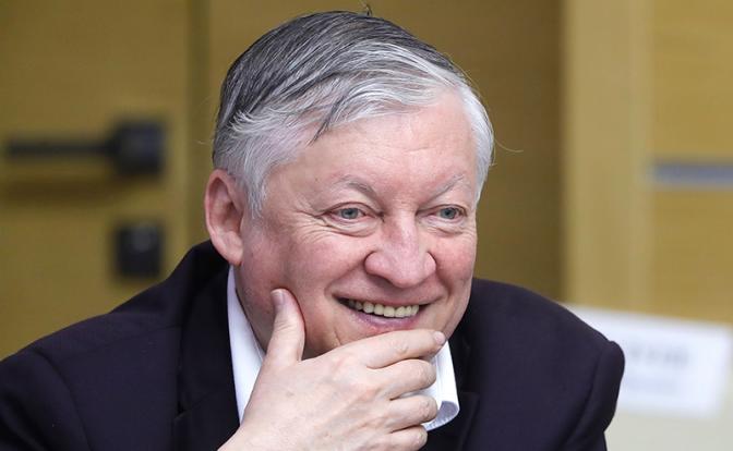 На фото: чемпион мира по шахматам Анатолий Карпов