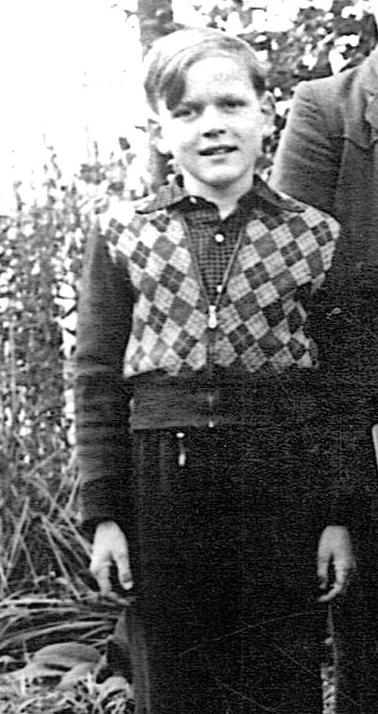 На фото: Герхард Фриц Курт Шрёдер в детстве