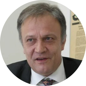 Петер Иискола