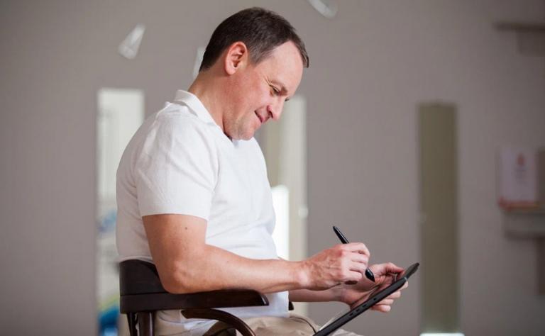 На фото: Александр Геннадьевич Сидякин