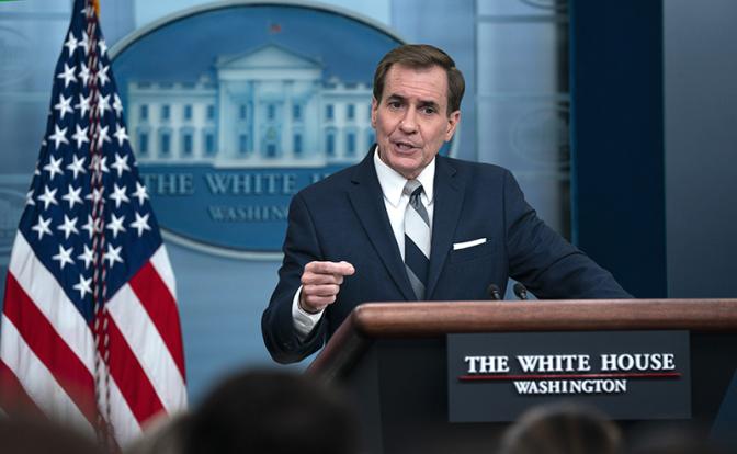 На фото: координатор по стратегическим коммуникациям в Совете национальной безопасности (СНБ) Белого дома Джон Кирби