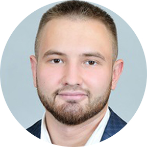 Виктор Максимов