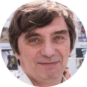 Александр Уваров