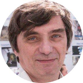 Александр Уваров