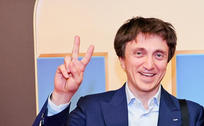 На фото: комик Денис Дорохов