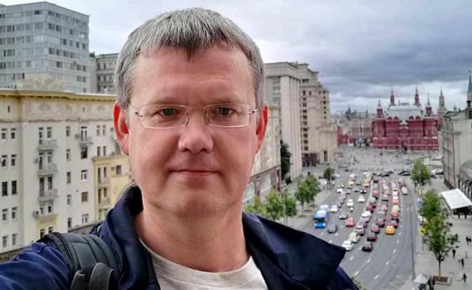 На фото: журналист Сергей Мардан