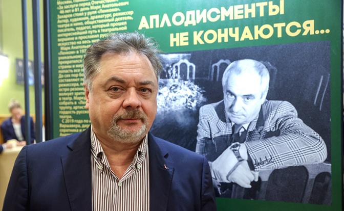 На фото: актер Андрей Леонов на вечере, посвященном 90-летию Марка Захарова в театре Ленком.