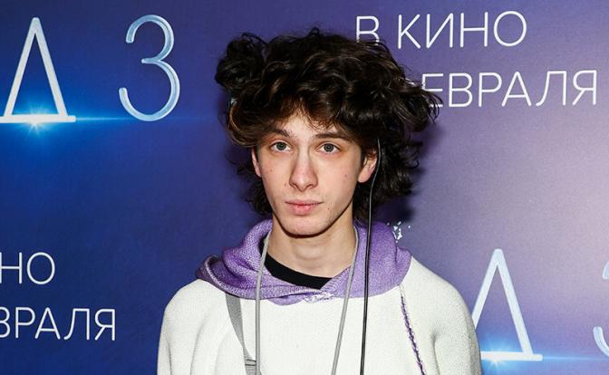 На фото: актер Марк Эйдельштейн