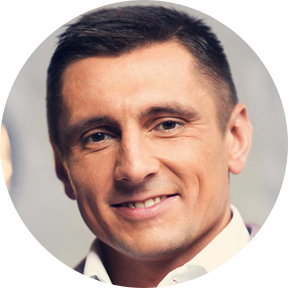 Олег Сухов